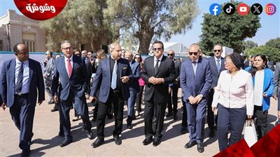 خالد عبدالغفار وإبراهيم صابر يفتتحان مشروع تطوير مجمع رعايات الأطفال للأمراض المعدية