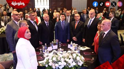 محافظ القاهرة يشهد احتفالية مرور ١٠ أعوام على إنشاء أندية السكان 
