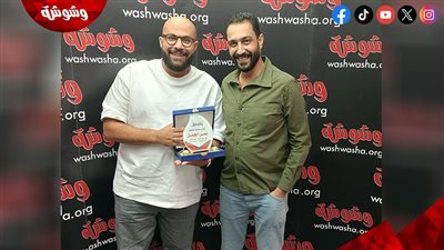 بالصور.. تكريم الفنان الكوميدي عمر الجمل في 