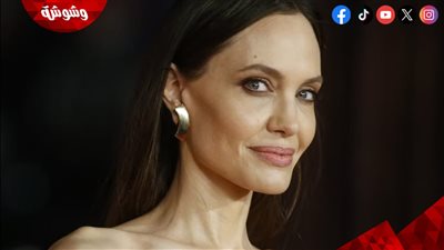 أنجلينا جولي وصديقها الحميم يقضيان ليلتين معًا في فندق بلندن.. تفاصيل