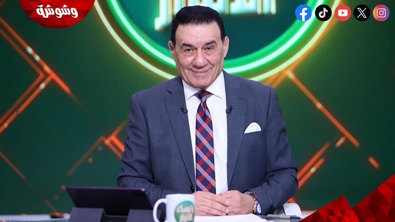 مدحت شلبي