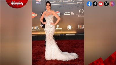 أروى جودة تثير الجدل بعد ظهورها مع خطيبها وابنه