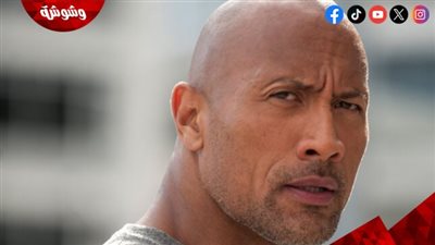 لهذا السبب دوين جونسون يتبول في الزجاجات