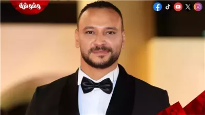 بعد ساعات من وفاة عمه.. الموت يفجع أحمد خالد صالح من جديد 