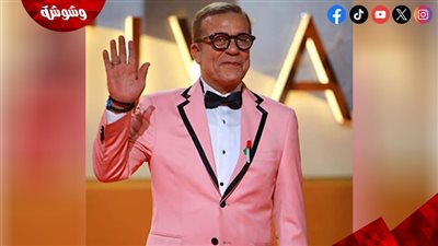 شريف منير ينفعل على شاب أثناء عرض فيلم 