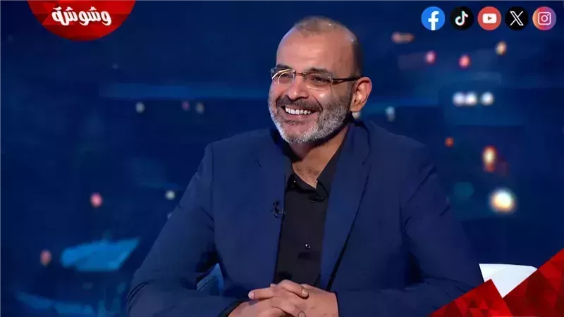 أيمن بهجت قمر