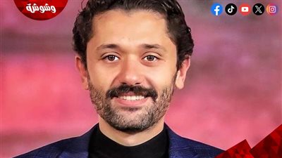 كريم محمود عبد العزيز يُروّج لفيلم 