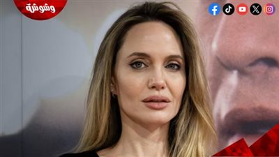 تعرف على وظيفة أنجلينا جولي قبل الشهرة