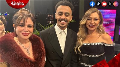 بعد ترند خطوبة أسماء جلال.. كزبرة يثير الجدل من جديد بصورة مع ليلى علوي وإلهام شاهين
