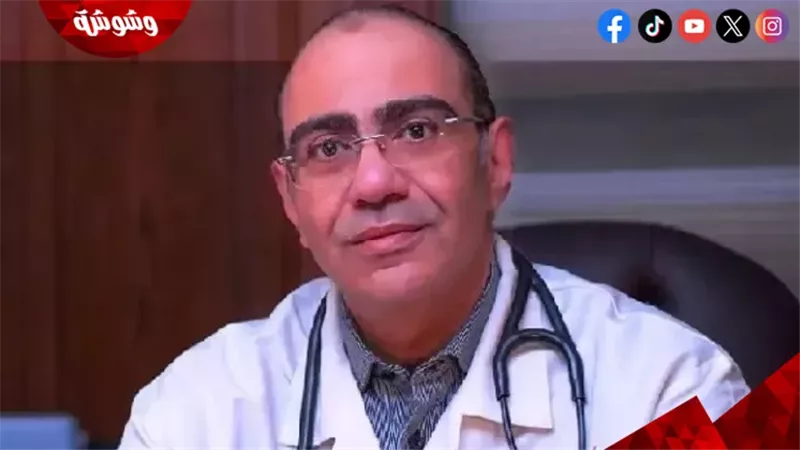 الدكتور حسام حسني