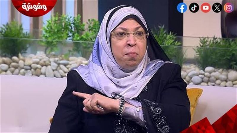 الدكتورة نيفين مختار