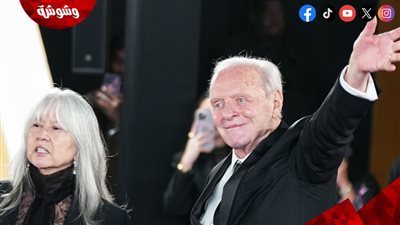  أنتوني هوبكنز يتألق في مهرجان Joy Awards 