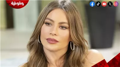 حقيقة خيانة صوفيا فيرجارا لصديقها الحميم .. (صور)