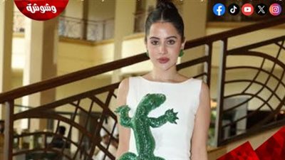 ممثلة هندية تثير غضب الهندوس والمسلمين معا.. ما القصة؟