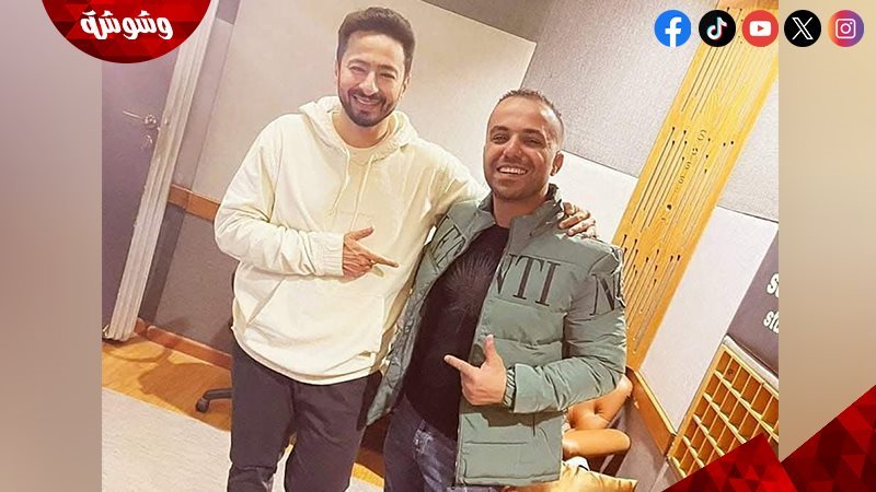 الشاعر أحمد شكري