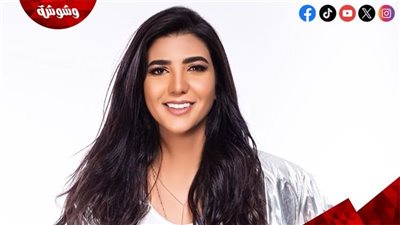 بفستان لافت.. ريم سامي تستعرض حملها برفقة زوجها