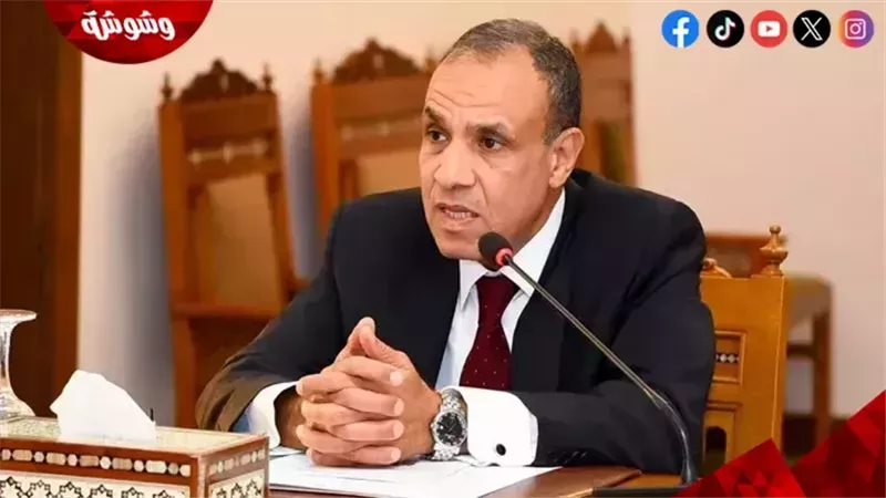 الدكتور بدر عبد العاطي