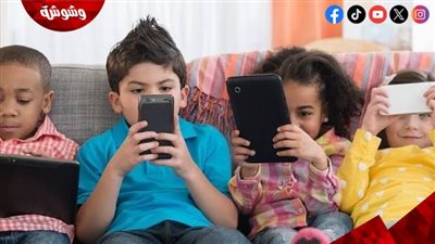 دراسة تؤكد بأن هناك علاقة بين الشاشات وقصر النظر عند الأطفال