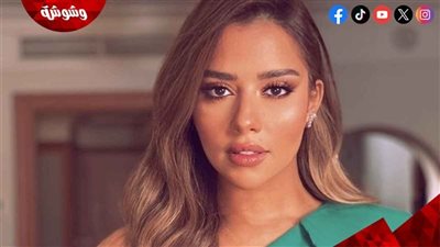 بإطلالة كلاسيكية.. بلقيس فتحي تخطف الأنظار في أحدث ظهور لها