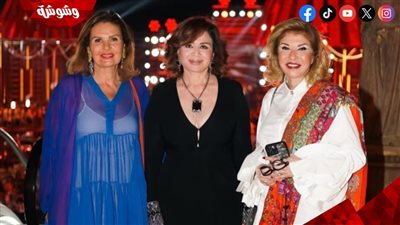 بفستان كاجوال.. يسرا تستعرض رشاقتها في أحدث ظهور