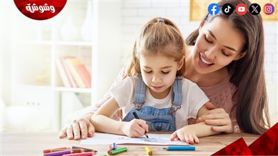 استشاري نفسي: الطفل يرى الدنيا من خلال والديه.. فكونوا مطمئنين‎ 