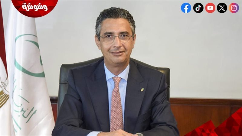 الدكتور شريف فاروق