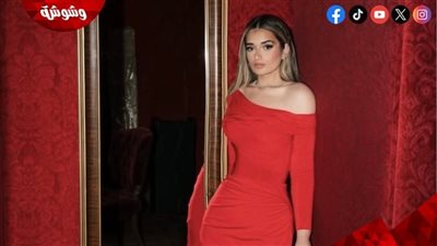  ملك أحمد زاهر تتألق بإطلالة ناعمة باللون الأبيض  
