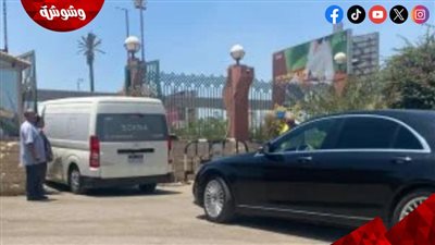 محمد فوزي وبوسي شلبي في مقدمة حضور جنازة عماد محرم‎