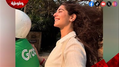 مايان السيد تتألق بإطلالات صيفية ساحرة من قلب تايلاند