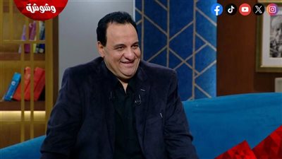  حسام داغر يساند هشام إسماعيل في عزاء والده‎ 