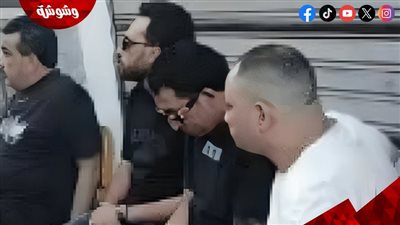 نجوم الفن يصلون إلى سمنود لتشييع جنازة الفنان أحمد عامر‎