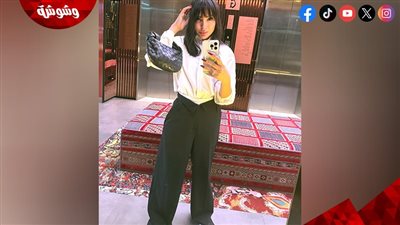 ساندي تبهر متابعيها بإطلالة سيلفي بسيطة ومُلفتة