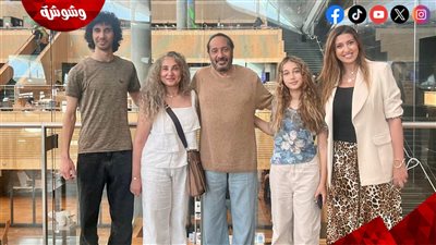 علي الحجار في زيارة أولى لمتحف مكتبة الإسكندرية برفقة أسرته: أنصحكم بالتجربك
