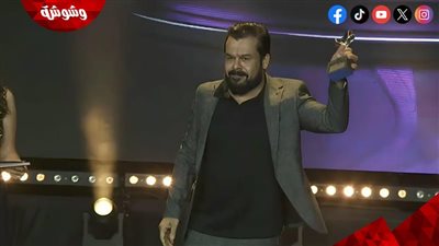 في يوم ميلاد منذر رياحنة.. كيف اجتاز رحلته من المسرح الأردني إلى قلوب المشاهدين العرب؟
