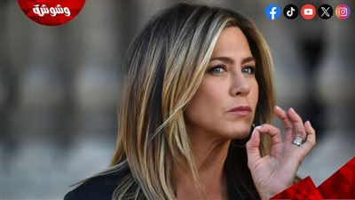ماضي صادم للصديق الحميم الجديد لـ جينيفر أنيستون.. هل ستنفصل عنه؟