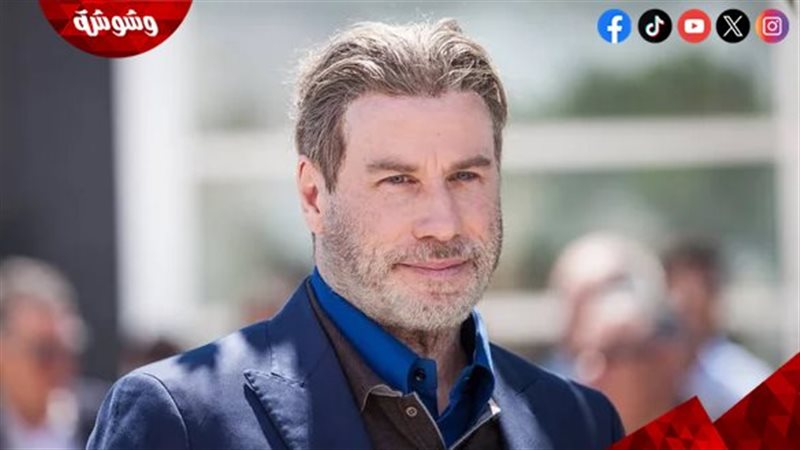 جون ترافولتا بطل