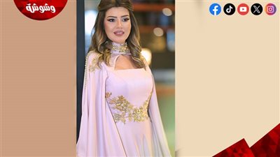 رانيا فريد شوقي بإطلالة ملكية ساحرة بالوردي الفاتح