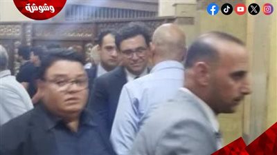 وزير الثقافة وعدد من النجوم يعزّون خالد جلال في وفاة شقيقه
