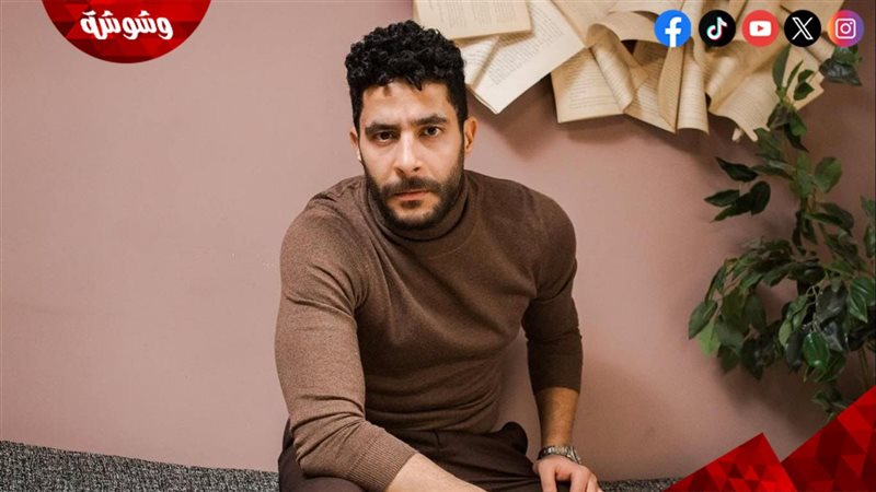 مصطفى منصور 