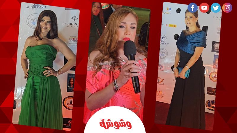 النجمات الثلاث من