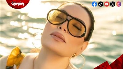 عبير صبري حديث السوشيال ميديا بإطلالة جريئة