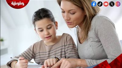 دون صراخ.. طرق ذكية للتعامل مع الطفل العنيد أثناء المذاكرة