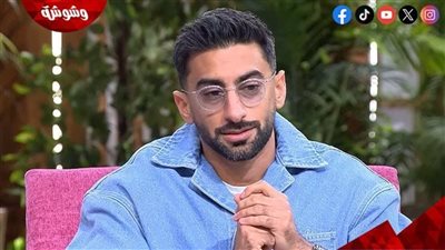 أنس بوخش يرد لأول مرة بعد الهجوم عليه بسبب معتز عزايزة