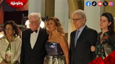 حسين فهمي ويسرا وإلهام شاهين يتألقون على السجادة الحمراء بمهرجان الجونة السينمائي