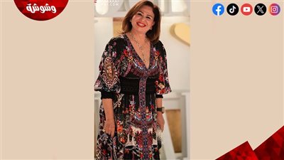 إطلالة فنية بطابع شرقي.. إلهام شاهين تخطف الكاميرات في رابع أيام الجونة 2025