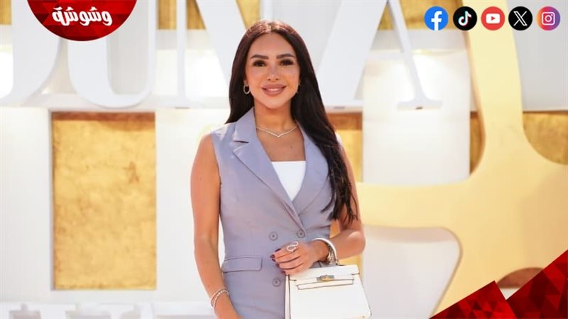 إنجي علاء