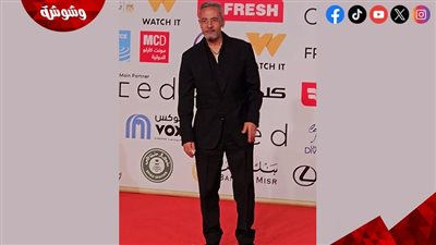 صبري فواز وهاجر الشرنوبي وأحمد السقا يتألقون في افتتاح مهرجان القاهرة السينمائي
