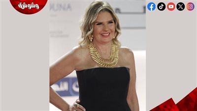 يسرا: أهديت وسام فارس لمصر وزوجي