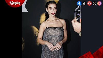 كيف خطفت إيمي جاكسون العدسات في حفل GQ؟ 	