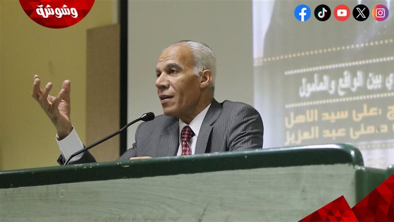 المخرج علي سيد